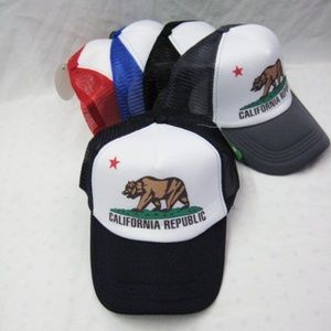 NEW California Republic Snapback Trucker/Mesh Hat